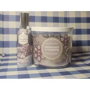 Bath & Body Works Snowflakes & Cashmere 3 Wick Candle Room Spray Set- New